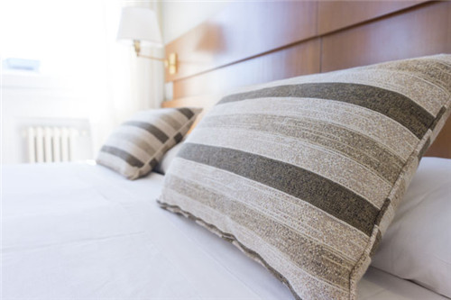 卧室装饰布置竟然可以解决失眠问题