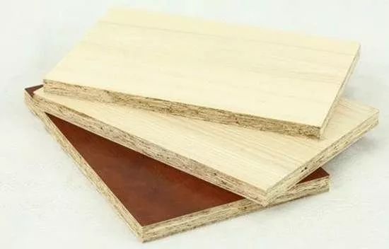 顺芯板、实木板、刨花板，这三种板材应该如何选择？