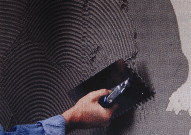 东易日盛瓷砖薄贴法||瓷砖胶和水泥区别是什么？
