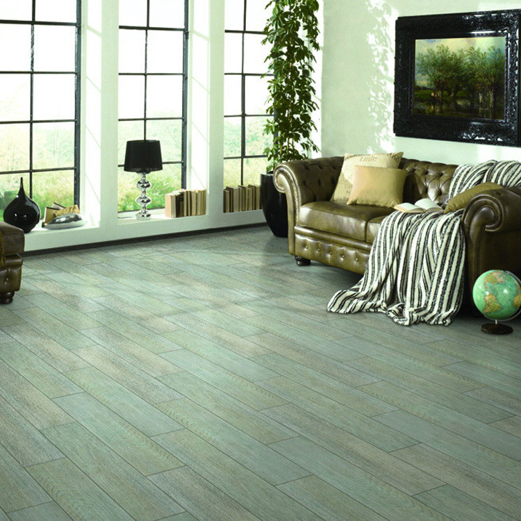 地面装修材料仿木地板瓷砖有哪些优缺点？