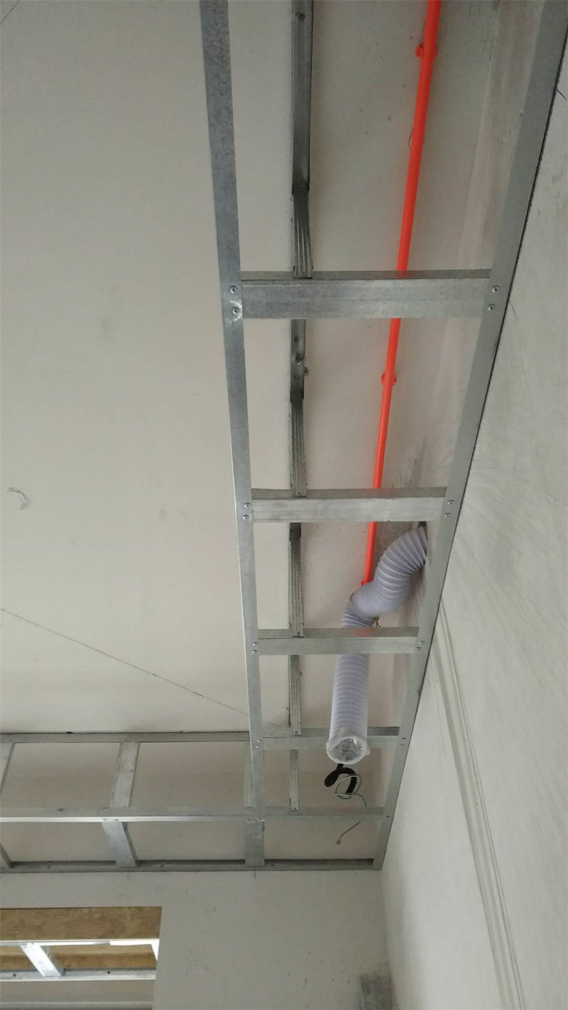尚海郦景155平米装修在施工地装修中期吊顶-可耐福轻钢龙骨吊顶