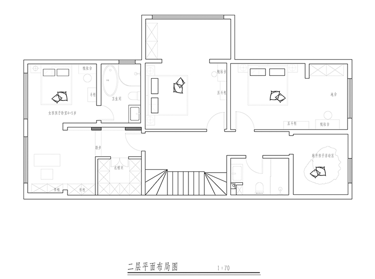 400平三居室户型图