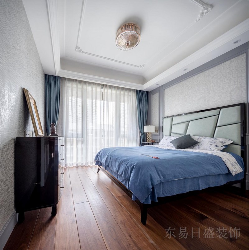 武汉华侨城上叠别墅装修案例，386平米装修实景图